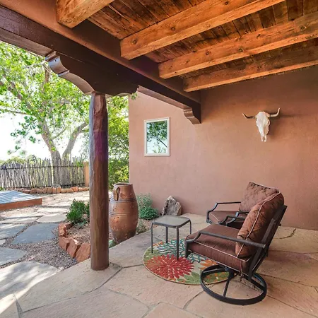 Holiday home Serene Getaway With Hot Tub And Fireplace!