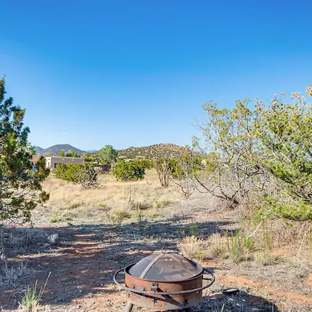 Serene Getaway With Hot Tub And Fireplace! Santa Fe